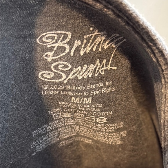 Z Britney Spears Reproduction Vintage Men’s Medium Graphic Tee with Iconic Print - Picture 2 of 4